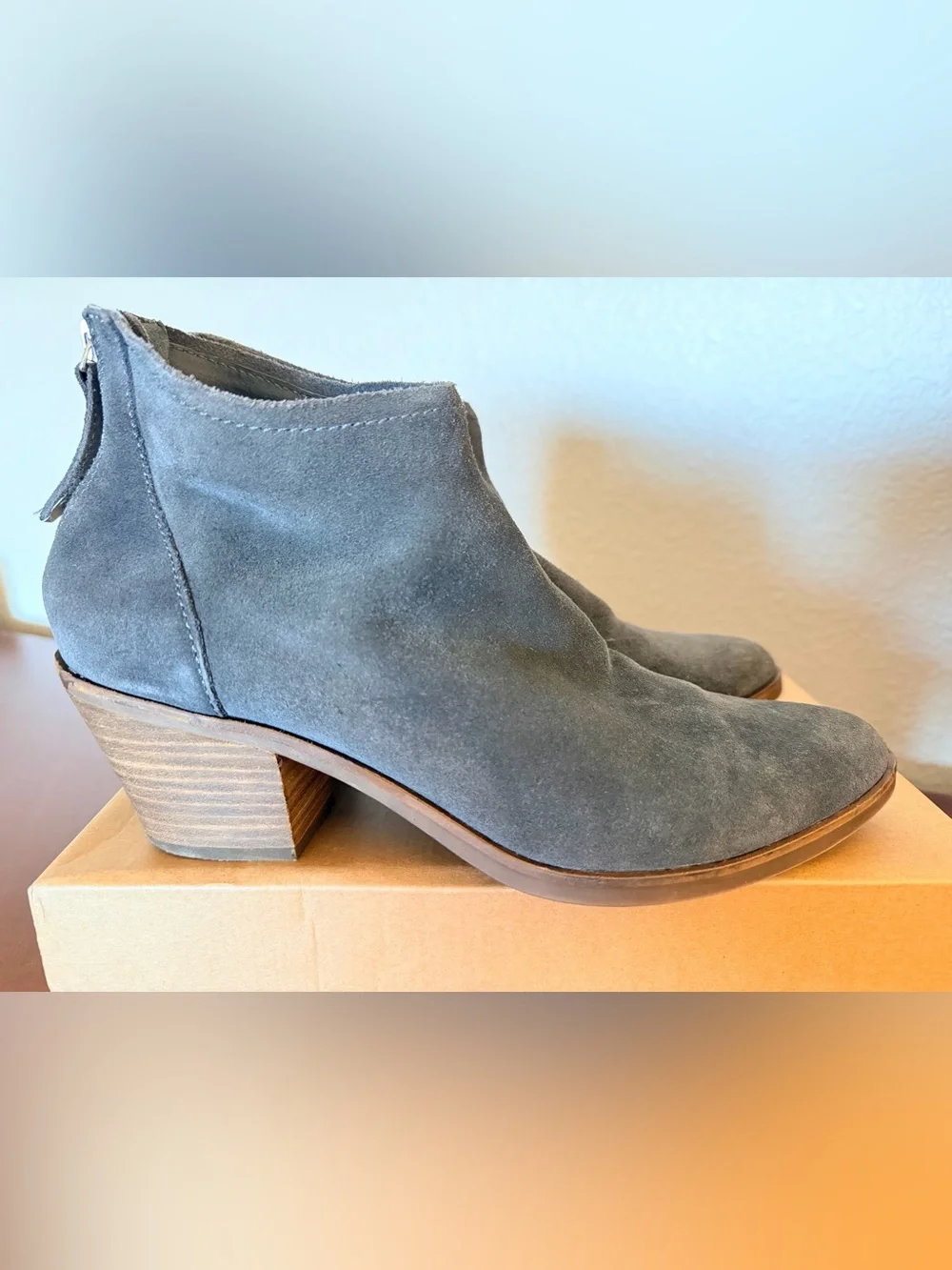 Dolce Vita, Elisa Gray Suede Women's Ankle Boots 9.5M